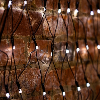 Гирлянда светодиодная Сеть треугольная 1,5х2х2м 136 LED БЕЛЫЙ черный ПВХ IP65 свечение с динамикой 230В блок в комплекте NEON-NIGHT