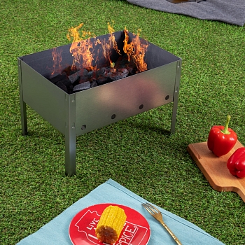 Мангал сборный со складным дном, 230х230х335мм, в пленке СОКОЛ