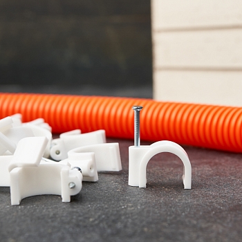 Крепеж кабеля круглый 16мм, белый (50 шт/уп) REXANT