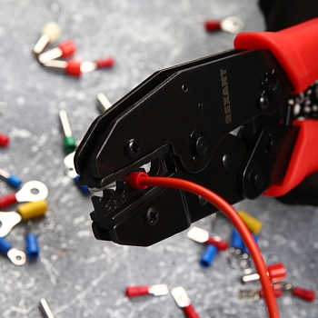 Кримпер HT-336N для обжима изолированных и неизолированных гильз 1,5-10,0мм² REXANT