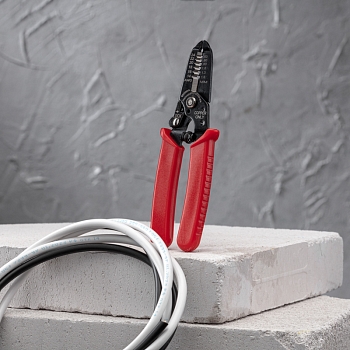 Инструмент HT-5022 для зачистки кабеля 0,5-1,6мм² REXANT