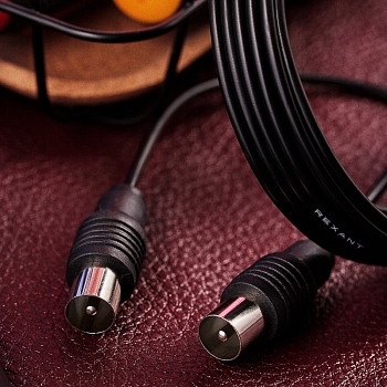 Шнур ТВ штекер - ТВ штекер, 3м, черный REXANT