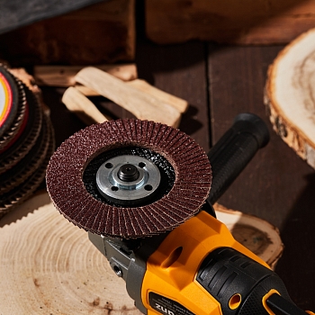 Круг лепестковый торцевой, P80, 115х22,2мм KRANZ