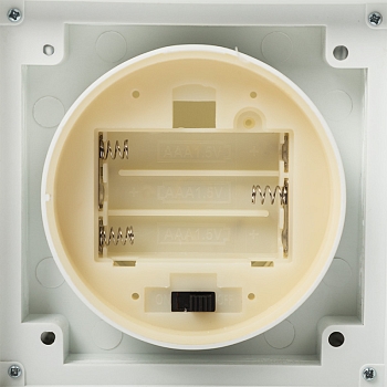 Декоративный фонарь со свечкой, белый корпус, размер 10,5х10,5х24 см, цвет ТЕПЛЫЙ БЕЛЫЙ
