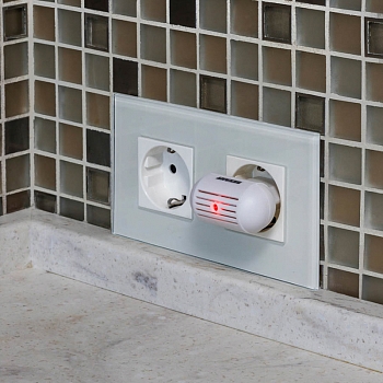 Ультразвуковой отпугиватель комаров S 30м², 220В REXANT