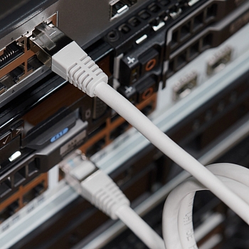 Шнур коммутационный, патч-корд F/UTP RJ45-RJ45, CAT 5e, LSZH серый, 1м REXANT