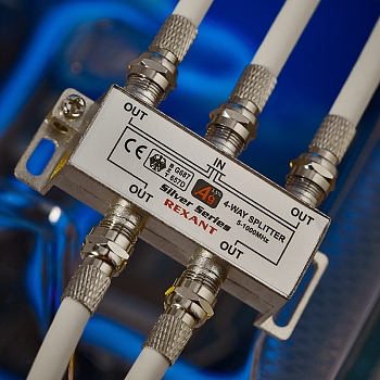 Делитель ТВх4 под F-разъем, 5-1000МГц, Silver (5 F-разъемов в комплекте) REXANT