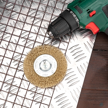 Щетка дисковая для дрели, витая латунированная проволока, 100мм KRANZ