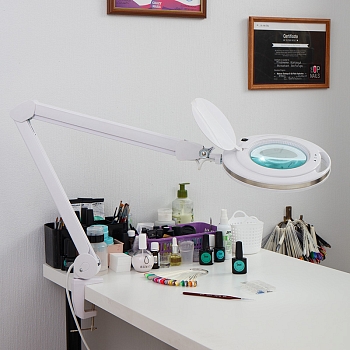 Лупа на струбцине круглая 3D с подсветкой 60 SMD LED, сенсорный регулятор яркости, ø127мм, белая REXANT