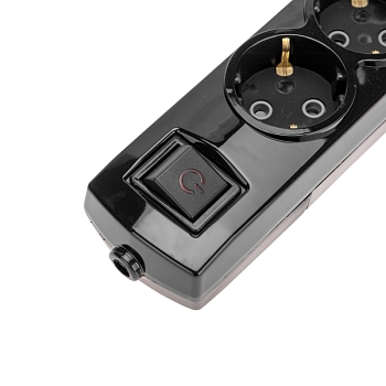 Колодка PREMIUM 6 гнезд, с/з, с выключателем, черный REXANT