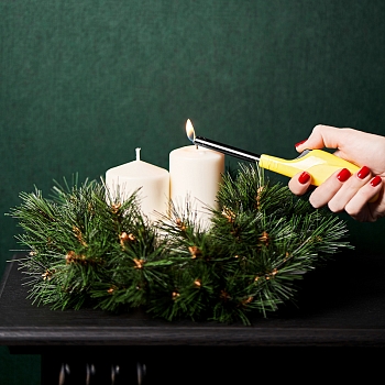 Бытовая газовая пьезозажигалка с классическим пламенем многоразовая (1 шт.) желтая СК-306 СОКОЛ