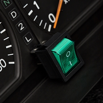 Выключатель клавишный 250В 16А (4с) ON-OFF зеленый с подсветкой (1 шт/уп) REXANT